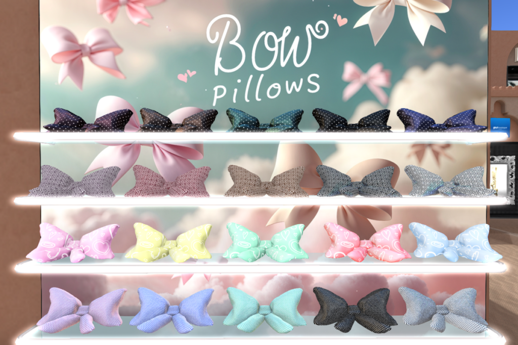 Bow Pillows, L$129 each/L$399 FP