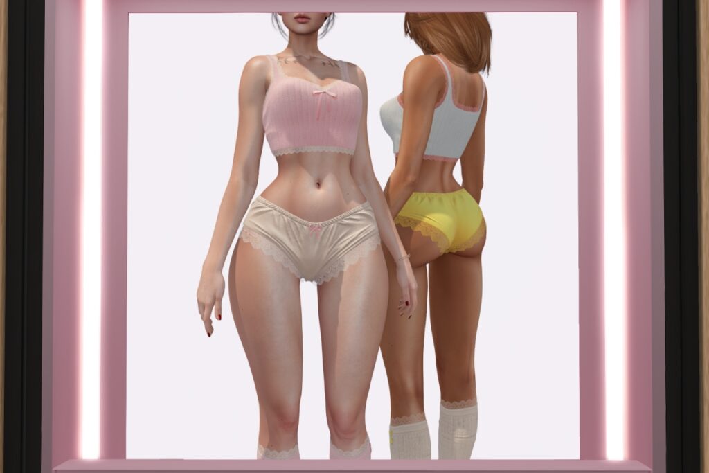 Holly Outfit - Legacy/MaitreyaX/Reborn/+mods, L$249 each/L$999 FP/L$2599 MP