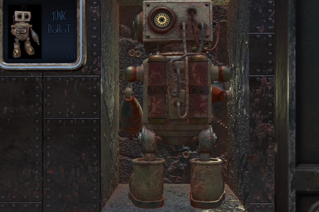 Junk Robot, L$300