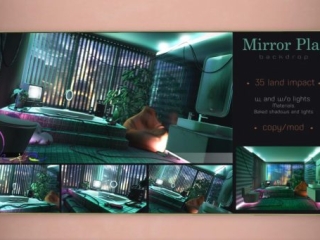 Mirror Play Backdrop, L$750